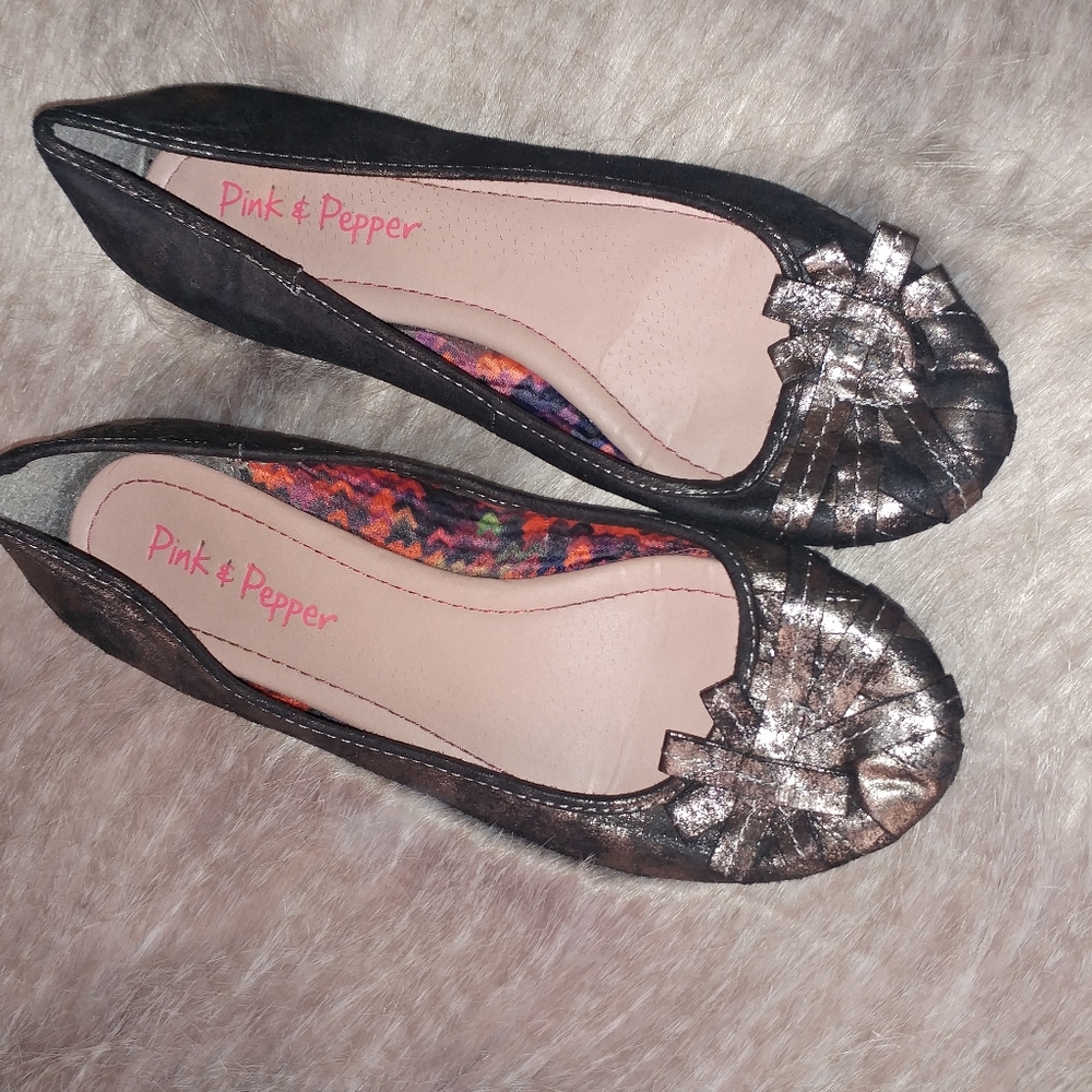 Pink & Pepper | black & metallic bow flats
